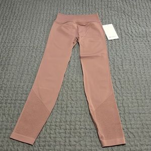 Lululemon Ebb to Street Tight Size 4